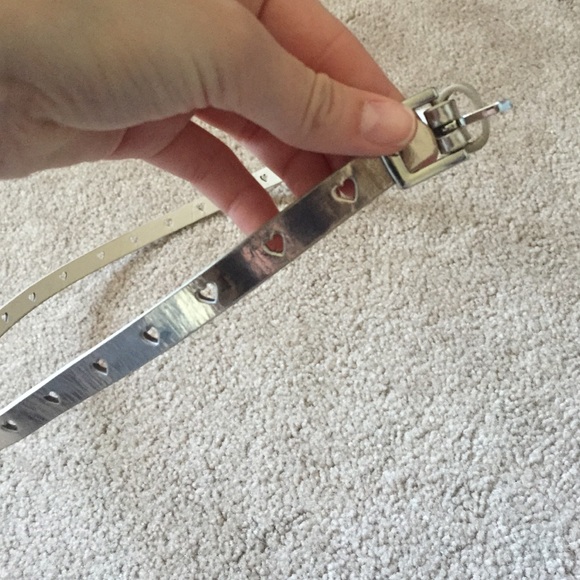 Silver metallic belt with heart cut outs