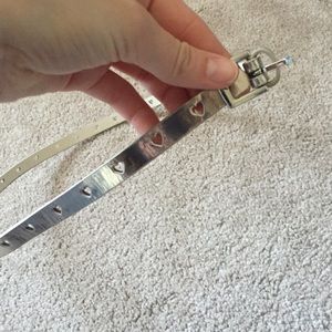 Silver metallic belt with heart cut outs
