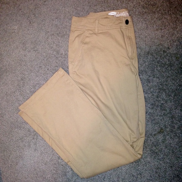 Khaki pants