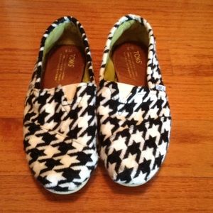 Houndstooth Toms (rare)