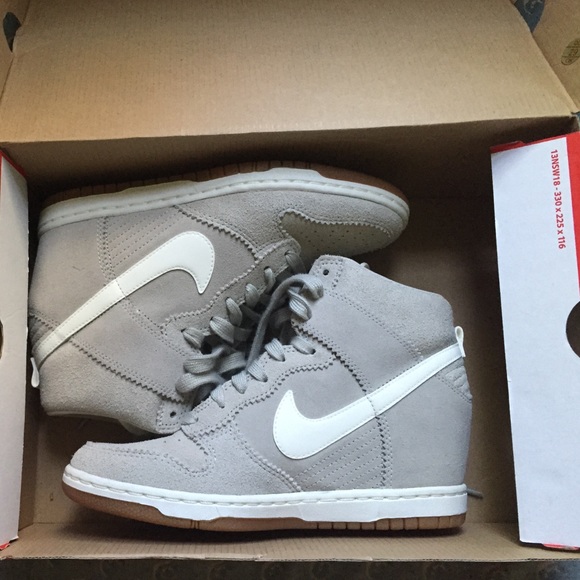 Nike Women's Dunk Sky Hi