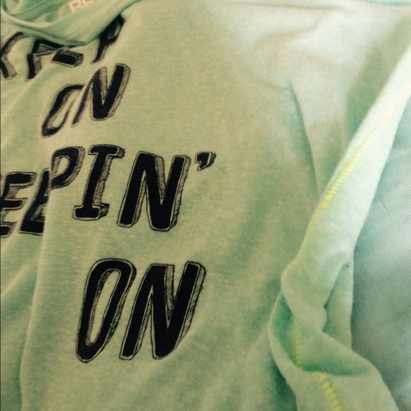 Bethany Mota - Picture 3 of 3