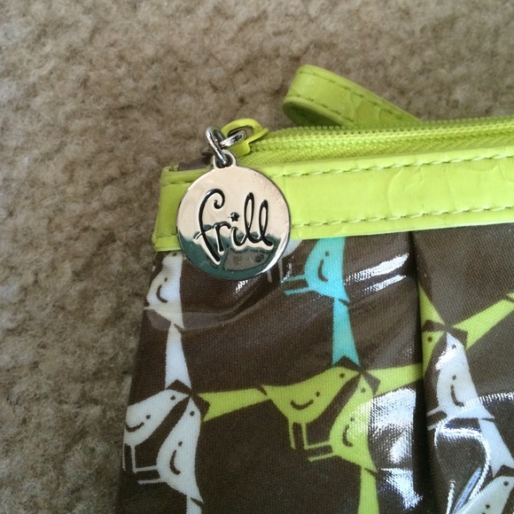 Vera Bradley Wristlet - Picture 3 of 4