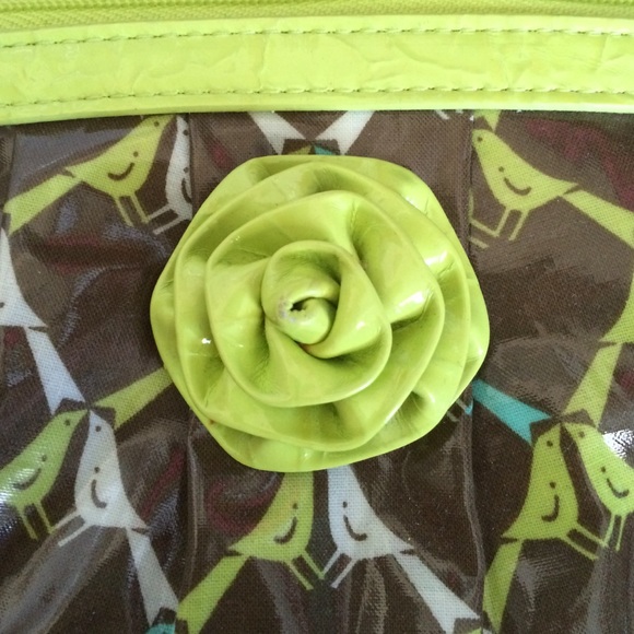 Vera Bradley Wristlet - Picture 4 of 4