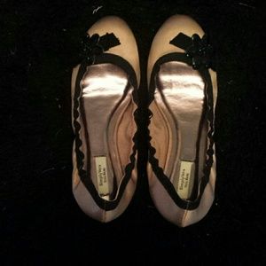 Vera Wang flats