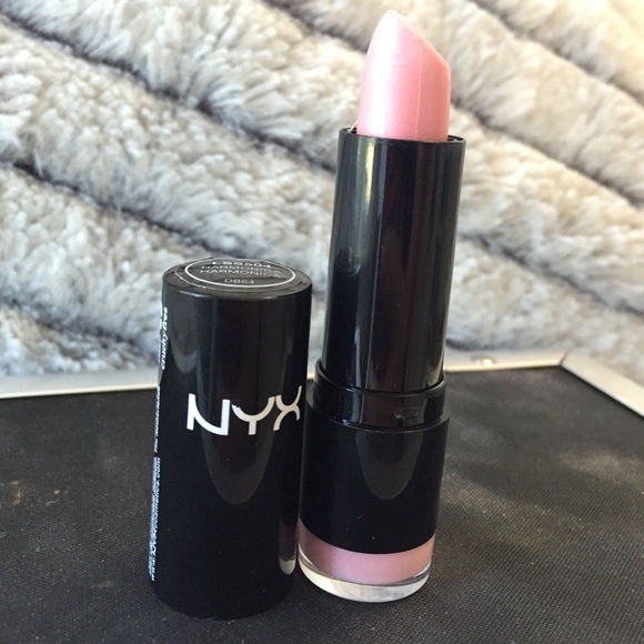 NYX Other - NYX lipsticks