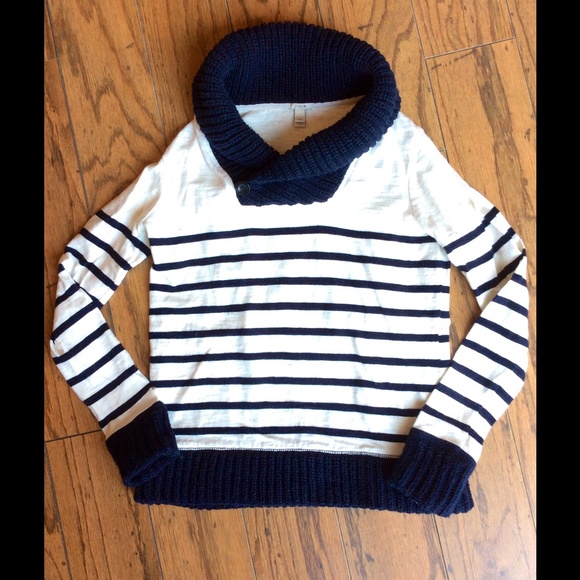 Cozy J. Crew Navy White Stripe Sweater XXS