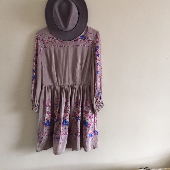 Free People Dresses & Skirts - Free People Flower Dress