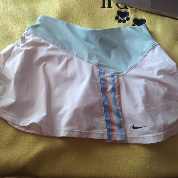 Nike dri-fit skirt