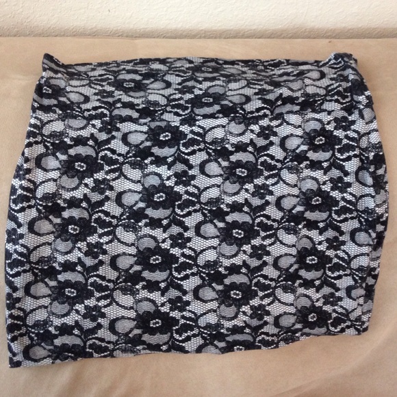 Black floral skirt