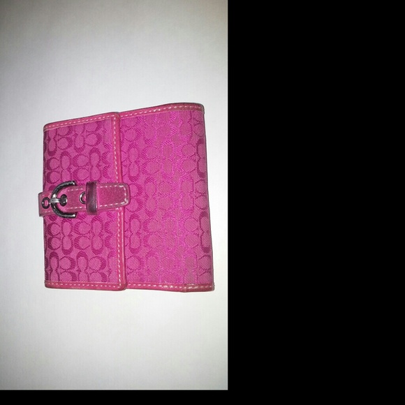 Coach wallet