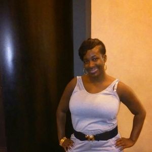 Meet your Posher, Latisha