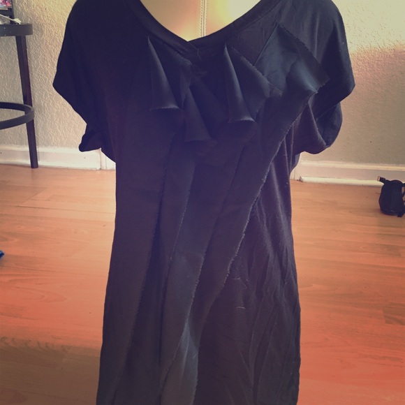 New York & Company black top Medium SALE👌🏾👌🏾