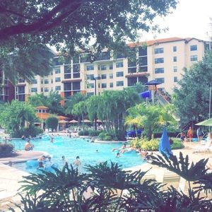 Meet your Posher, Shereen