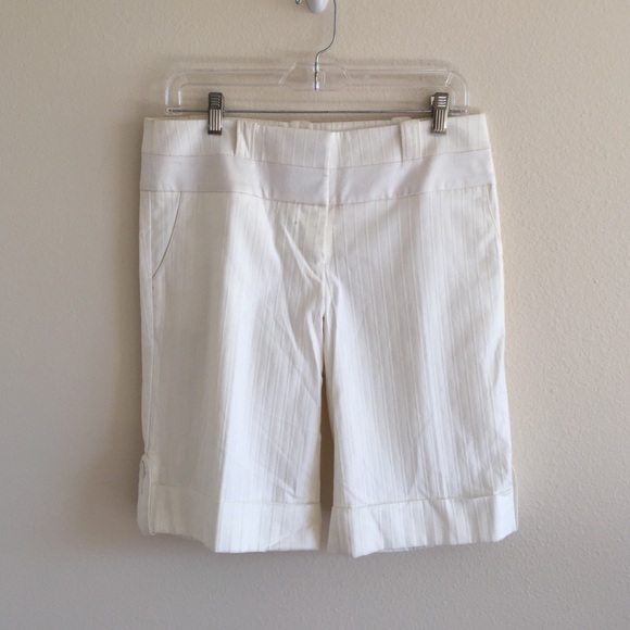 Bebe White Capri Shorts