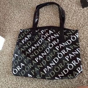 Pandora tote