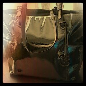 Gold Michael Kors Ew tz Tote