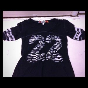 22 t shirt