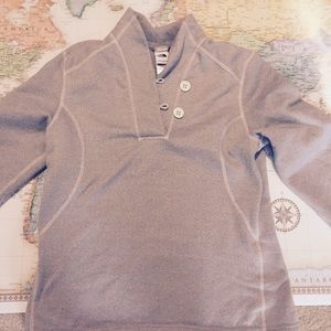 North face sweater