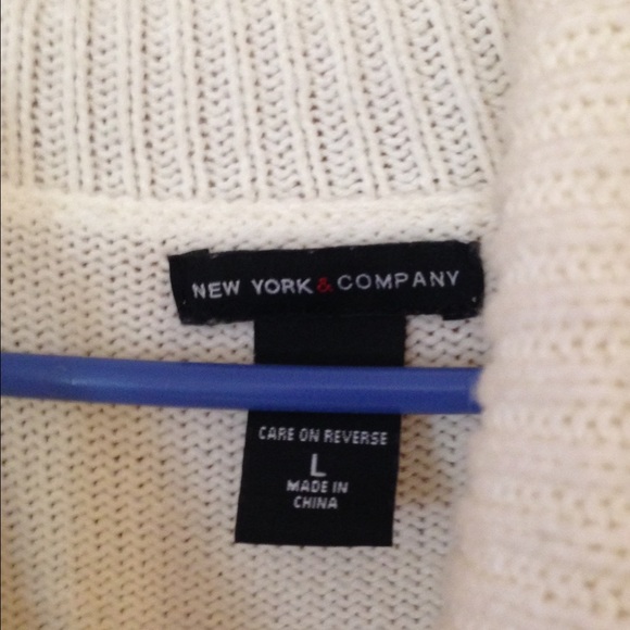 Sweater - Picture 2 of 4