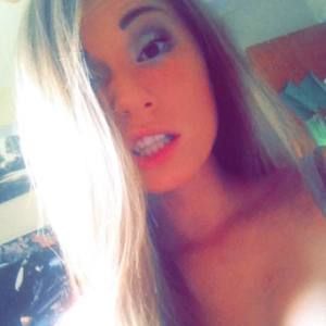 Meet your Posher, Malea