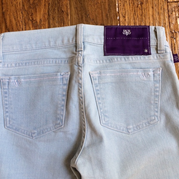 Light Wash Victoria Beckham Jeans - Picture 3 of 4