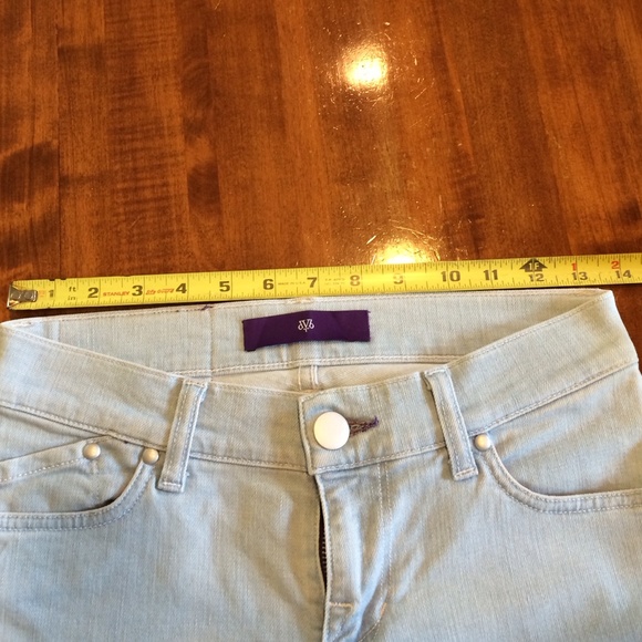 Light Wash Victoria Beckham Jeans - Picture 4 of 4