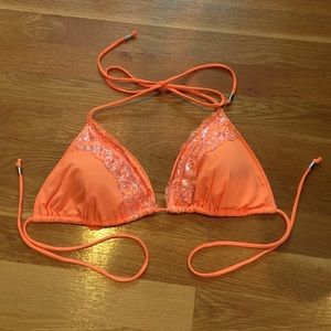 NWOT Victoria's secret neon orange bikini top