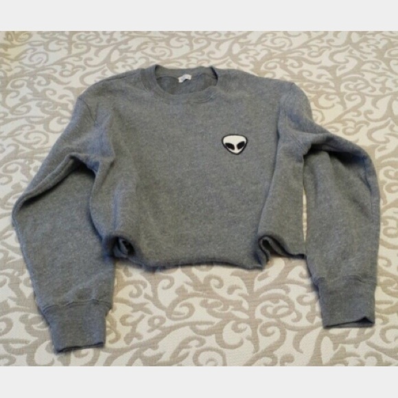 Alien sweater