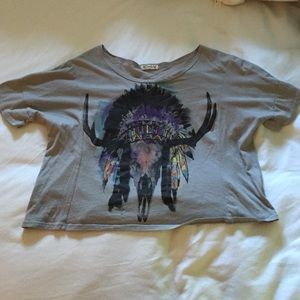 Grey crop top with design