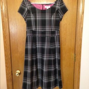 Business casual dress