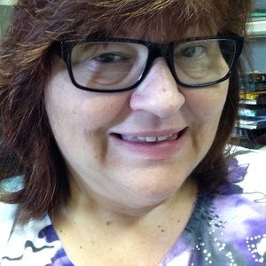 Meet your Posher, Janet