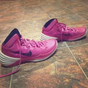 Nike Hyperdunk Lunaron Basketball Shoes