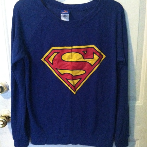 Superman logo sweatshirt *not HT*