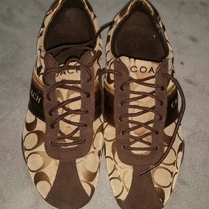 Coach gym shoes