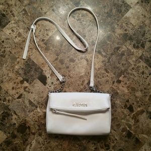 NWOT Kenneth Cole white crossbody