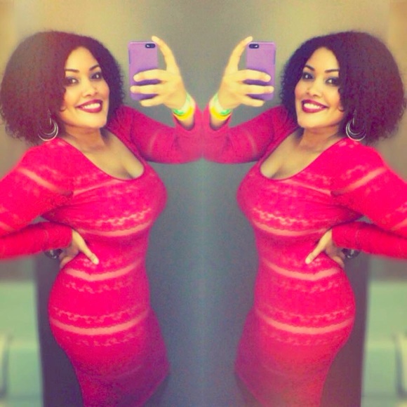 BCBGMaxAzria Dresses & Skirts - ON SALE!! BCBG Max Azria Tanya Lace Dress