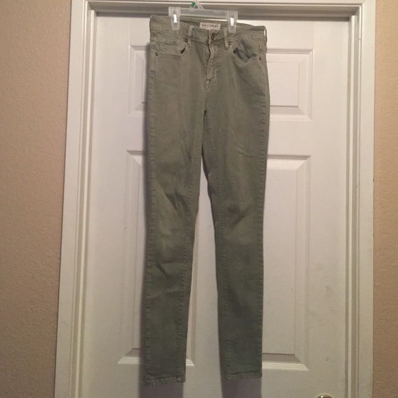 Olive green high rise skinniest Pac Sun jeans