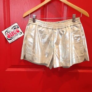 BY CHANCE Metallic Leather Short