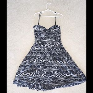 Adorable Tribal Print Strapless Dress!