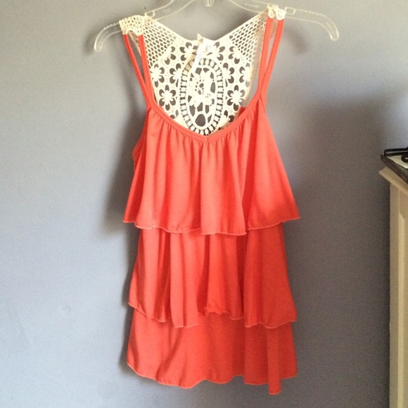 Coral top