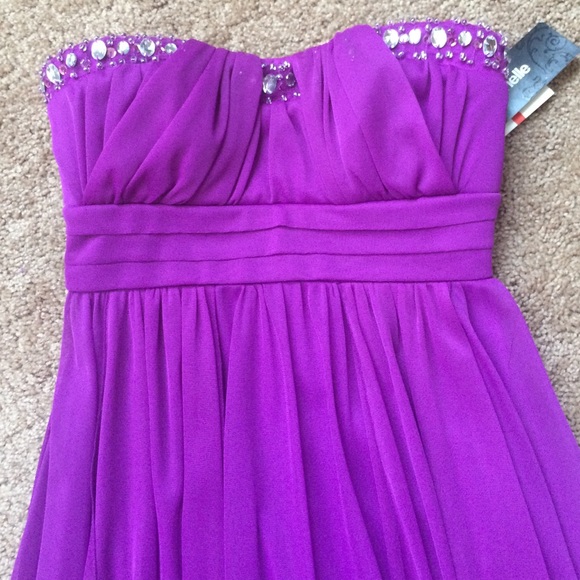 homecoming dress - Picture 3 of 4