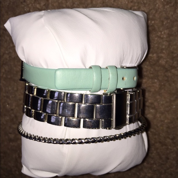 Watch Set - Picture 2 of 2