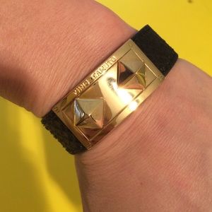 NWOT Vince Camuto Stud Bracelet
