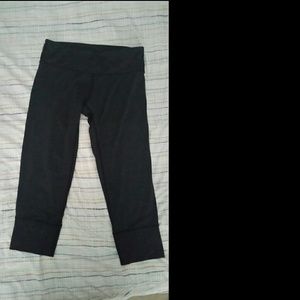 Lululemon Wunder Under crop