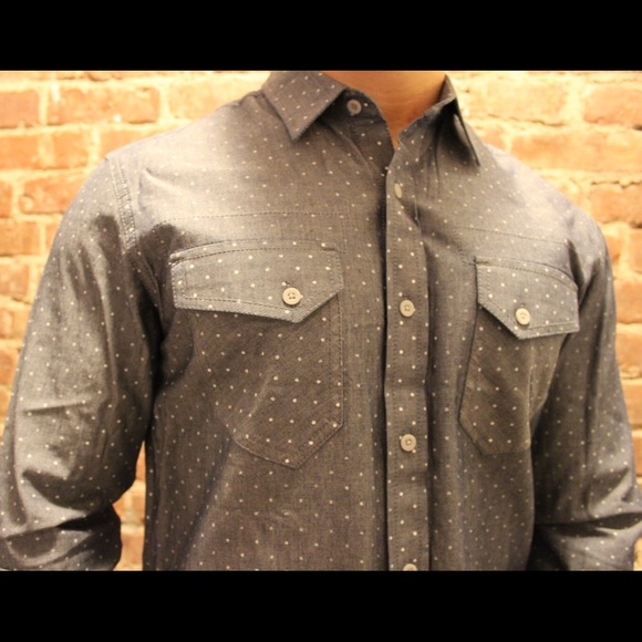 American Rag Men's Polka Dot Button Up Shirt👔