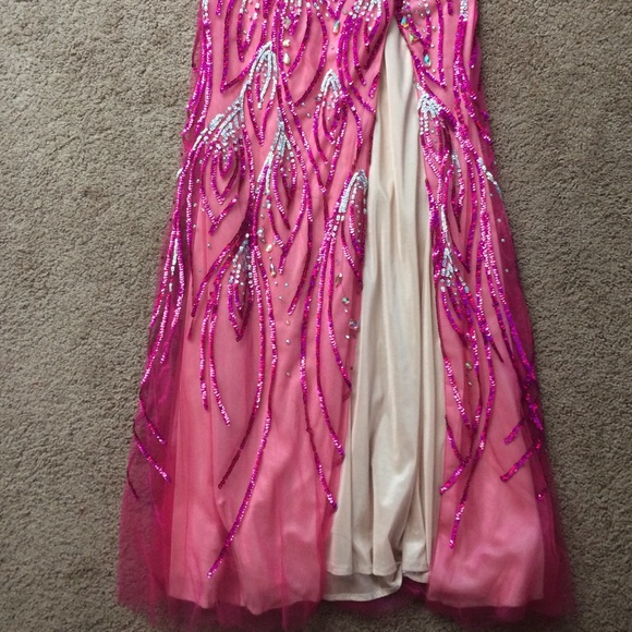 prom dress - Picture 3 of 4