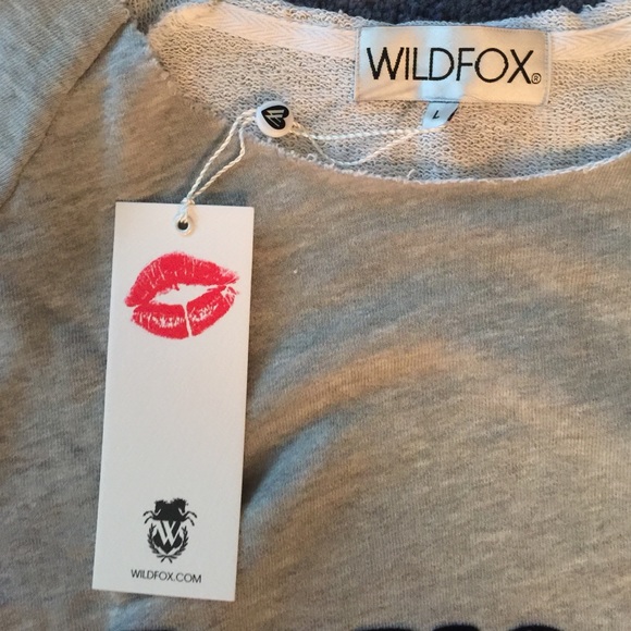 ๐ซSOLD๐ซ Wildfox I Love it! Sweatshirt $125 L - Picture 2 of 4