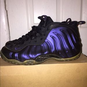 Nike Air Foamposites (Egg plant) MENS 8.5