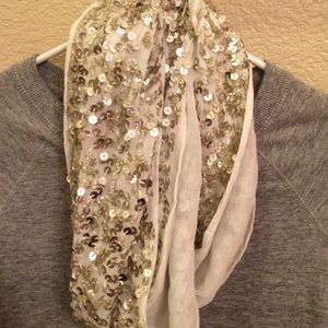 Sparkly scarf